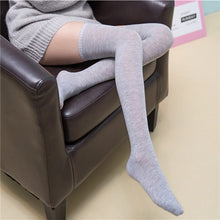 Load image into Gallery viewer, Sexy Socks Striped Long Socks Women Long Stockings Warm Thigh High Socks For Ladies Girls New Fashion Striped Knee Socks Women