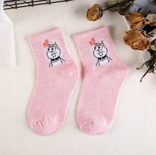 Load image into Gallery viewer, Epous Fashion Cartoon Character Cute Short Socks Women Harajuku Cute Patterend Ankle Socks Hipster Skatebord Ankle Funny Socks