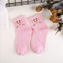 Load image into Gallery viewer, Epous Fashion Cartoon Character Cute Short Socks Women Harajuku Cute Patterend Ankle Socks Hipster Skatebord Ankle Funny Socks